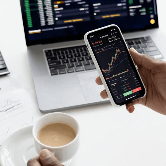 BitCode Nexora - Team von Kryptowährungsexperten